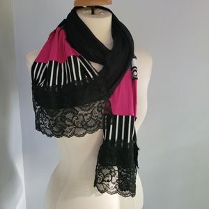 Women's scarf